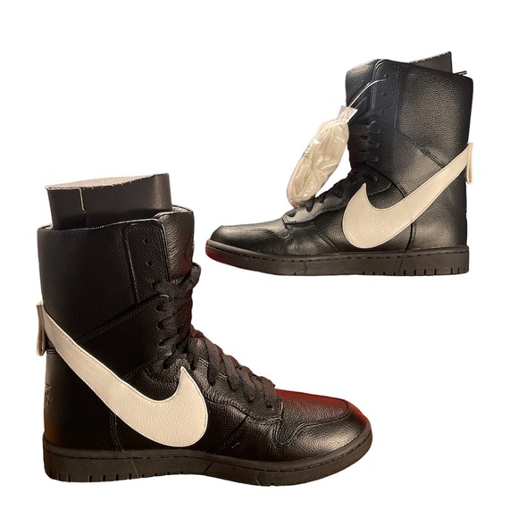 Nike X Riccardo Tisci - Picture 2 of 6